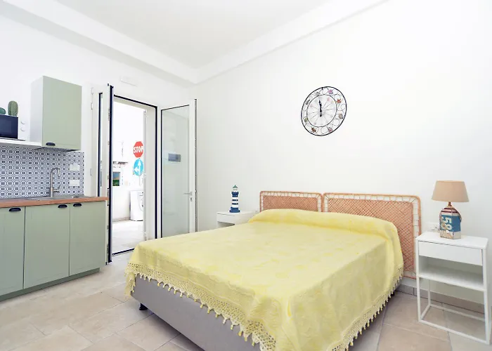 ゲストハウス Le Luminarie